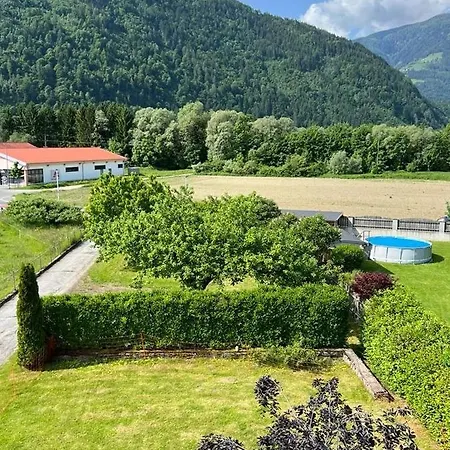 Haus Altenmarkt Semesterbostad *